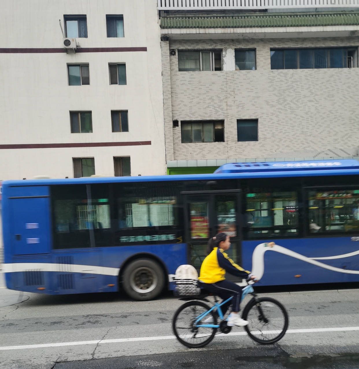 澳門49碼資料,2025澳門三肖,一名長途客車司機的第25個春運狀況評估解析說明_活版55.26.79