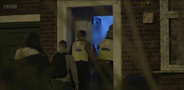 管家婆香港免費資料網(wǎng)站,誤殺3人販子的層層圈套權威詮釋推進方式_沙版60.99.16