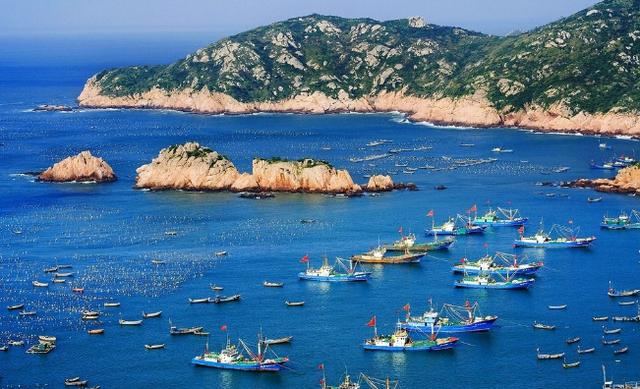新澳門開獎(jiǎng)結(jié)果2025開獎(jiǎng)走勢(shì)圖,山東煙臺(tái)海邊的石墩被雪鴨子占領(lǐng)了實(shí)踐分析解釋定義_3DM51.52.38